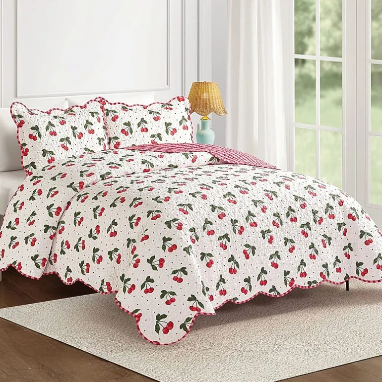 Modern Heirloom Cherry Scalloped Reversible Quilt Set