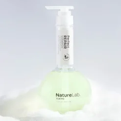 Naturelab. Tokyo Perfect Repair Shampoo
