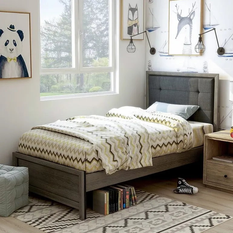 Neveen Upholstered Rectangular Platform Bed