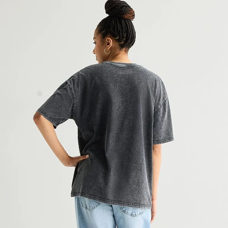New World Starry Night Womens Juniors Crew Neck Short Sleeve Oversized Graphic T-Shirt