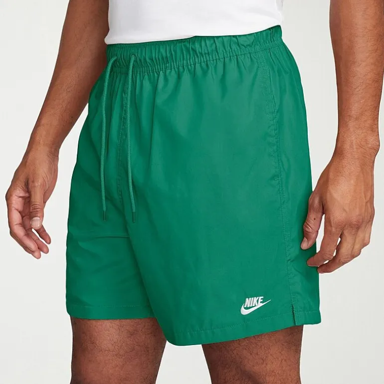 Nike Club Flow Mens 6" Mid Rise Workout Shorts