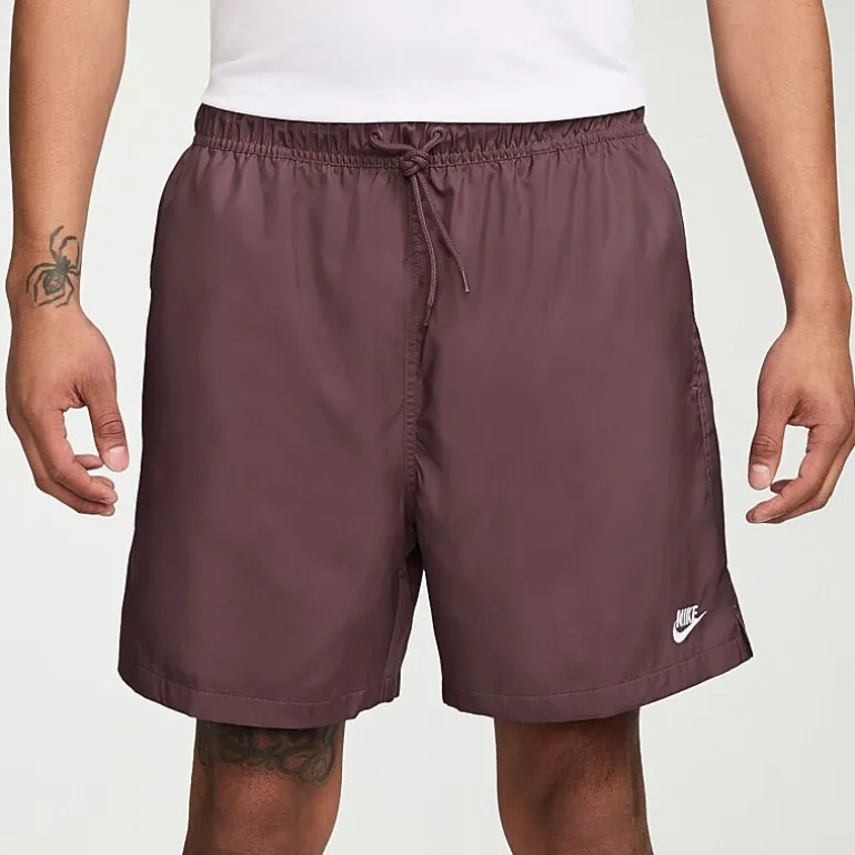 Nike Club Flow Mens 6" Mid Rise Workout Shorts