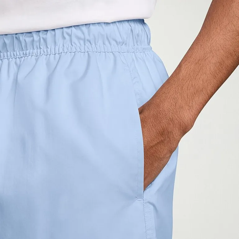 Nike Club Flow Mens 6" Mid Rise Workout Shorts