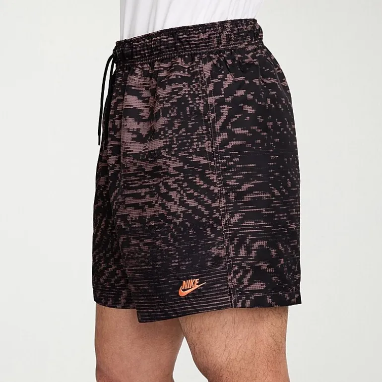 Nike Club Flow Mens 6" Mid Rise Workout Shorts