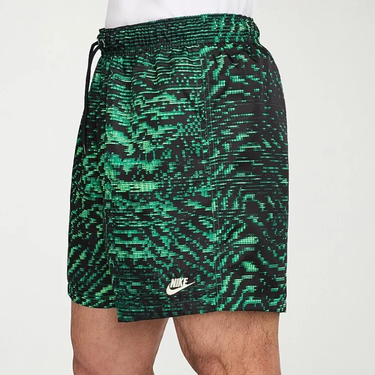 Nike Club Flow Mens 6" Mid Rise Workout Shorts