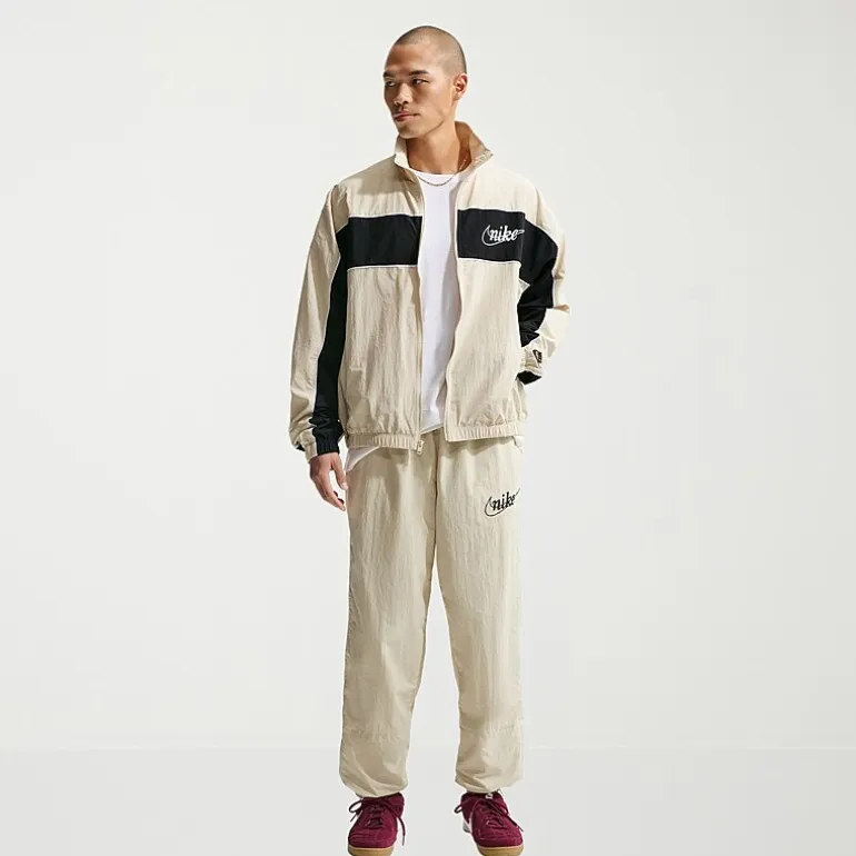 Nike Club Mens Lightweight Windbreaker