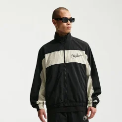 Nike Club Mens Lightweight Windbreaker