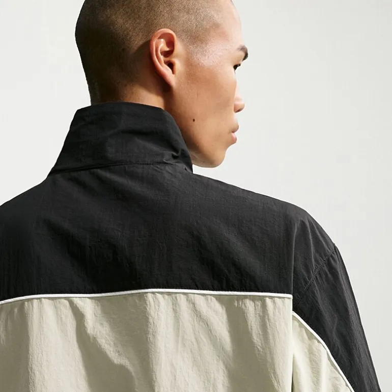 Nike Club Mens Lightweight Windbreaker