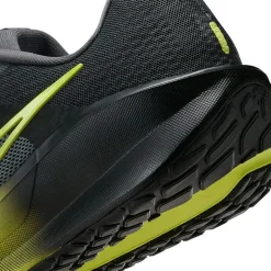 Nike Downshifter 13 Mens Running Shoes