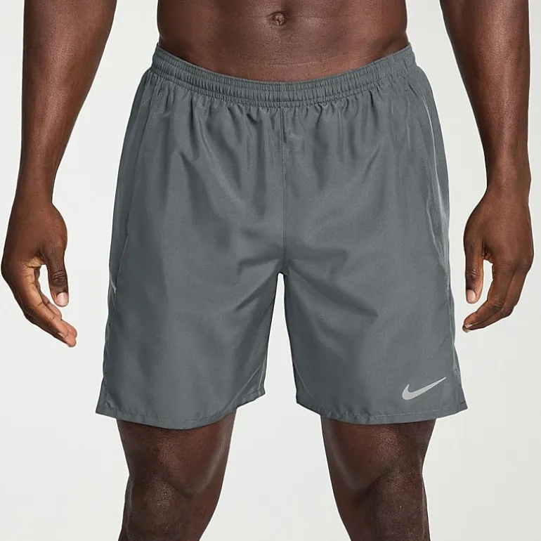 Nike Dri-Fit Mens 6" Mid Rise Workout Shorts