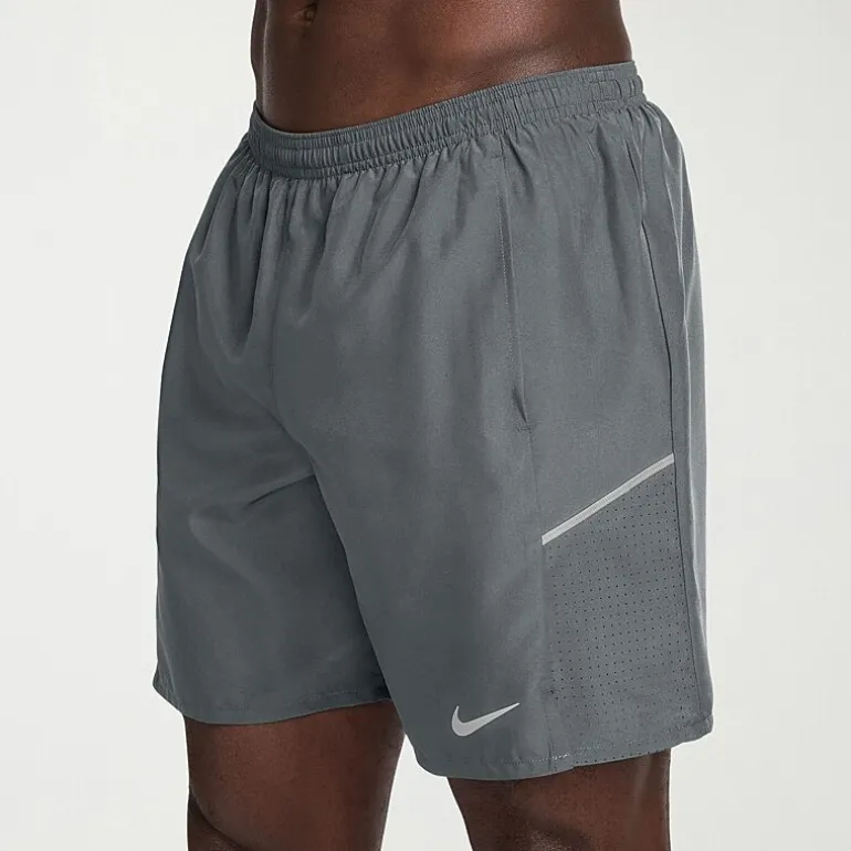 Nike Dri-Fit Mens 6" Mid Rise Workout Shorts