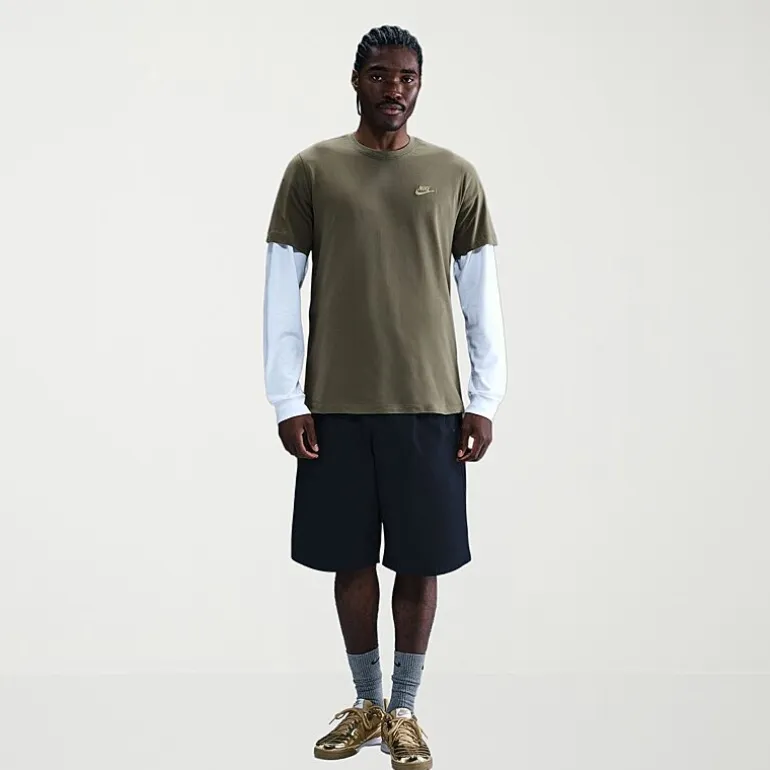 Nike Embroidered Logo Mens Crew Neck Short Sleeve Embroidered Active T-Shirt