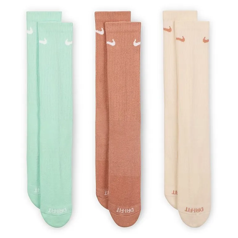 Nike Everyday Plus Cushioned Unisex Adult 3 Pair Crew Socks