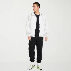 Nike Fleece Mens Cuffed Mid Rise Regular Fit Active Cargo Pant
