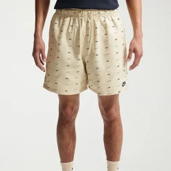 Nike Flow Mens 9