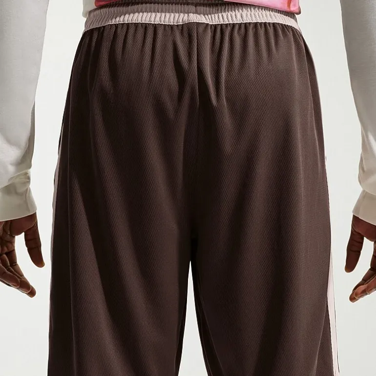 Nike Mens Big and Tall Mid Rise 11" Basketball Short