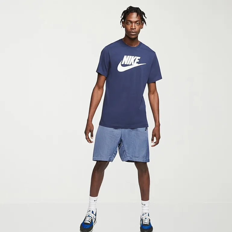 Nike Mens Crew Neck Short Sleeve Regular Fit Graphic T-Shirt