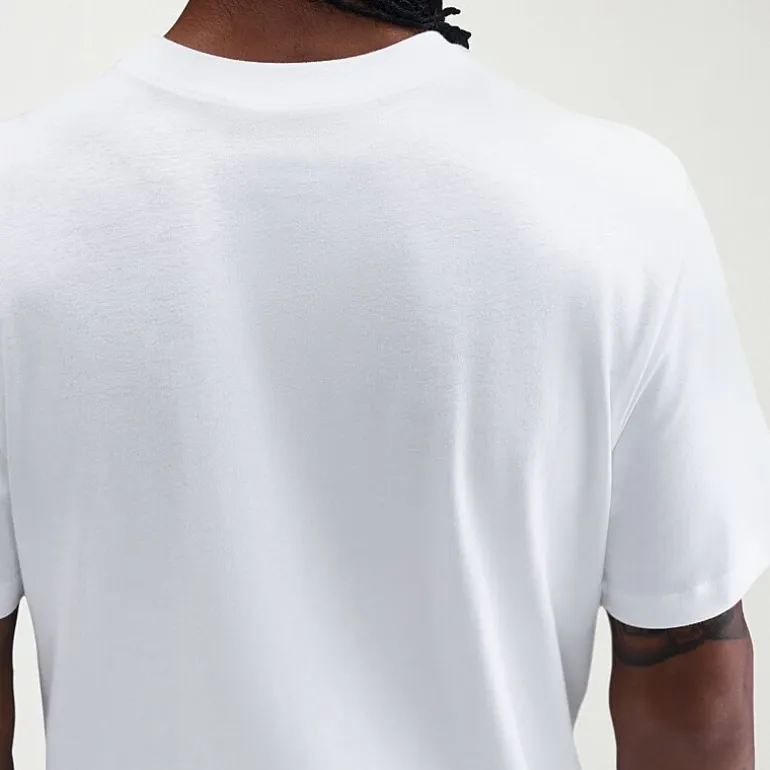 Nike Mens Crew Neck Short Sleeve Classic Fit Graphic T-Shirt