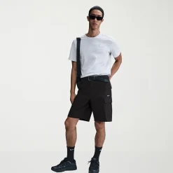 Nike Mens Crew Neck Short Sleeve Embroidered Active T-Shirt