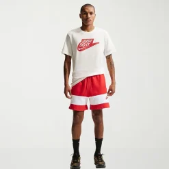 Nike Mens Crew Neck Short Sleeve Classic Fit Graphic T-Shirt