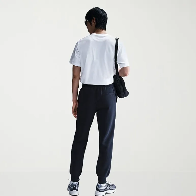 Nike Mens Cuffed Mid Rise Regular Fit Fleece Active Jogger Pant