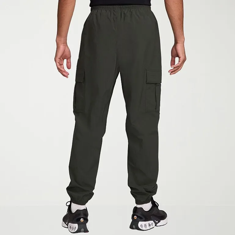 Nike Mens Cuffed Mid Rise Relaxed Fit Active Cargo Pant