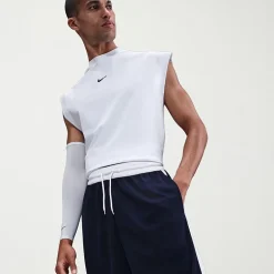Nike Mens Mid Rise 11