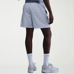 Nike Mens 6