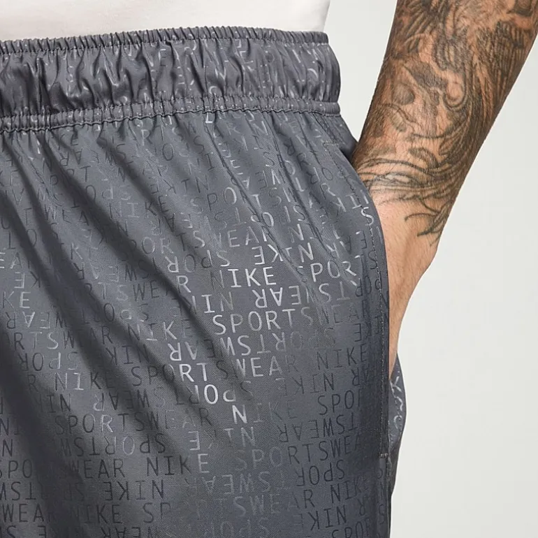 Nike Mens 9" Mid Rise Big and Tall Workout Shorts