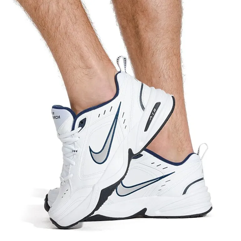Nike Monarch IV Mens Training Shoes