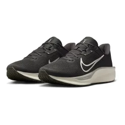 Nike Quest 6 Mens Running Shoes