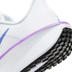 Nike Quest 6 Womens Running Shoes