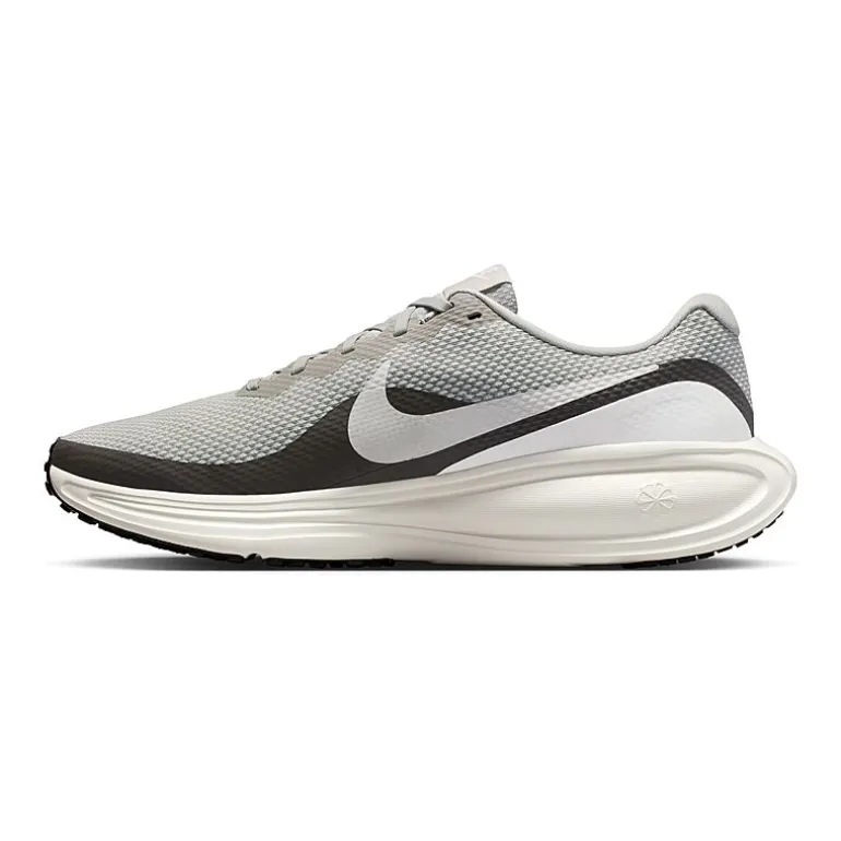 Nike Revolution 8 Mens Running Shoes