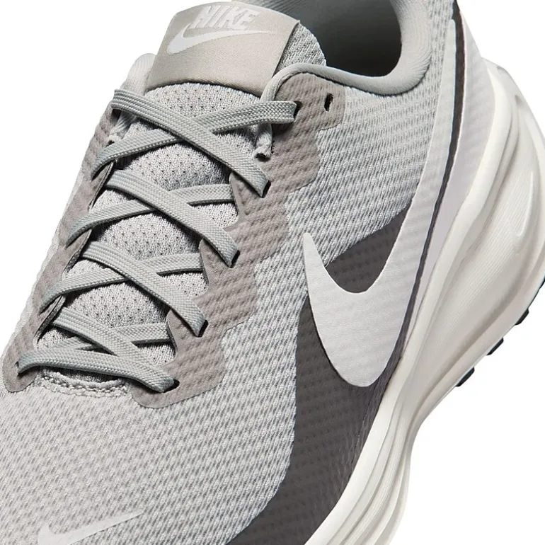 Nike Revolution 8 Mens Running Shoes