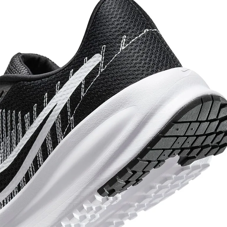 Nike Run Defy Mens Running Shoes