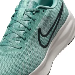 Nike Run Defy Mens Running Shoes