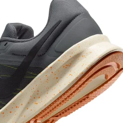 Nike Run Swift Mens Running Shoes