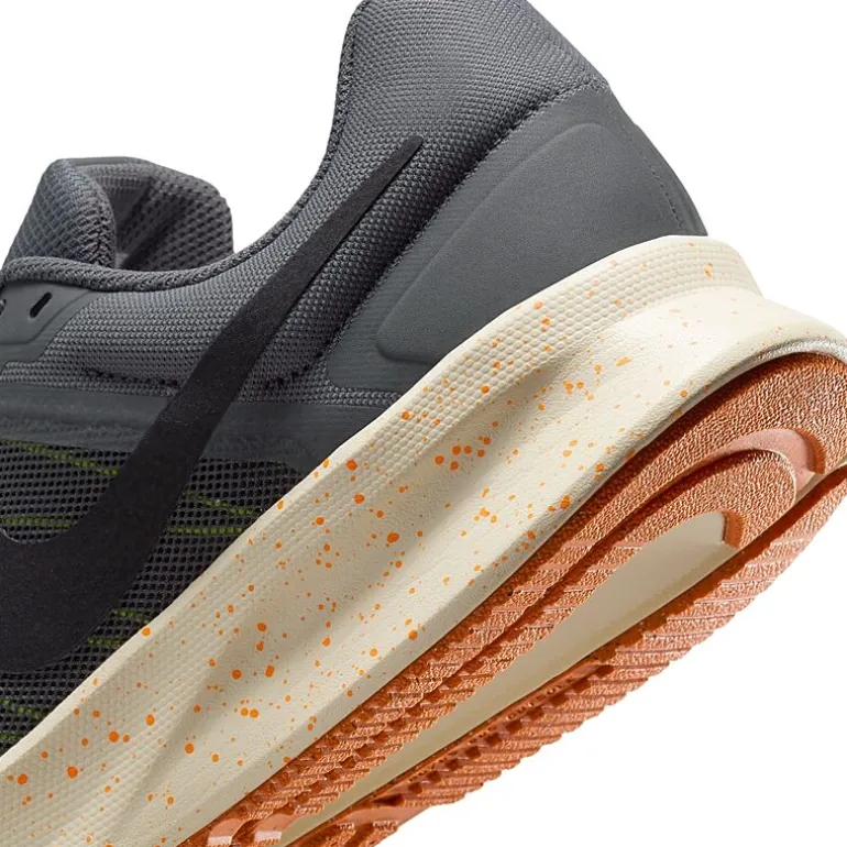 Nike Run Swift Mens Running Shoes