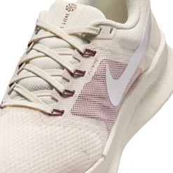 Nike Run Swift 3 Womens Running Shoes