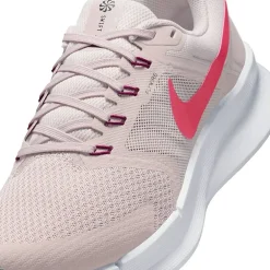 Nike Run Swift 3 Womens Running Shoes