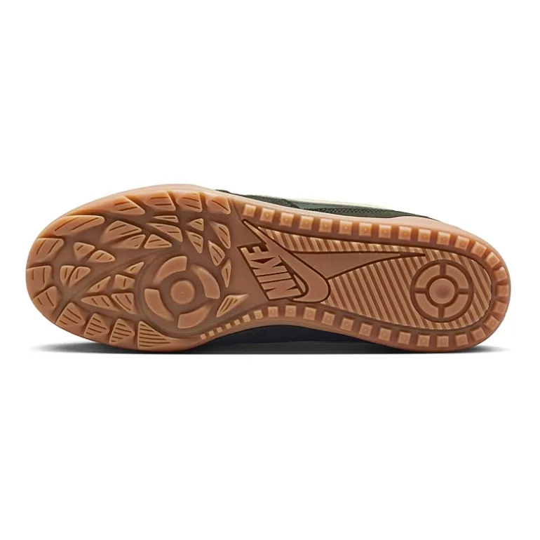 Nike Terra Manta Suede Mens Sneakers