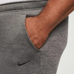 Nike Therma-Fit Mens Straight Mid Rise Regular Fit Workout Pant