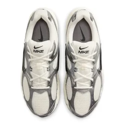 Nike V5 RNR Mens Sneakers