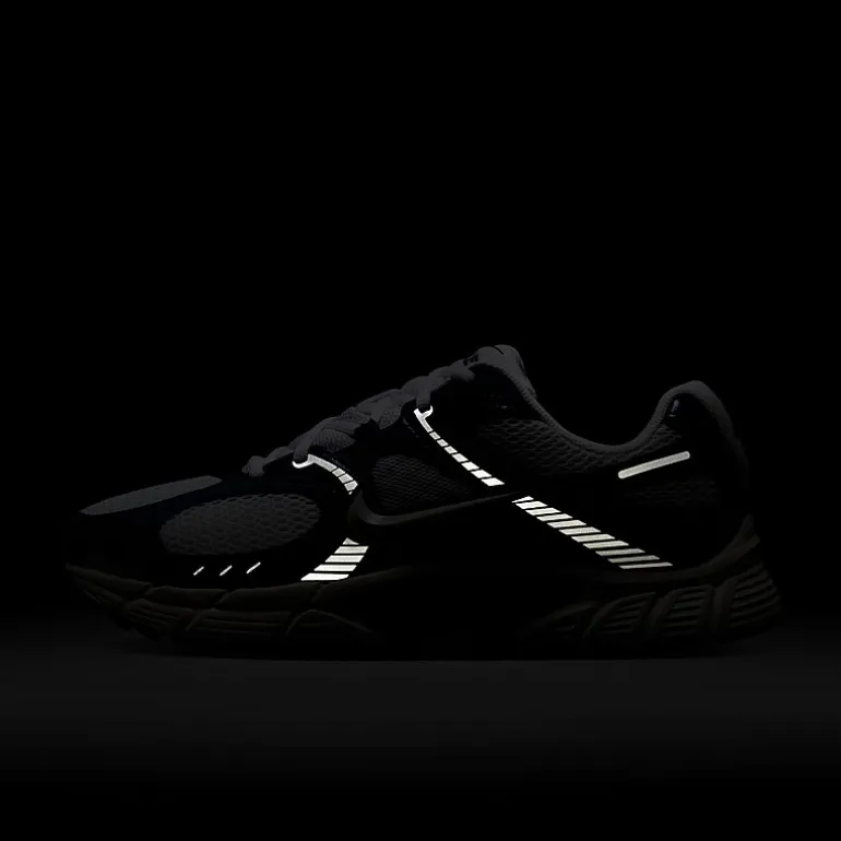 Nike V5 RNR Mens Sneakers