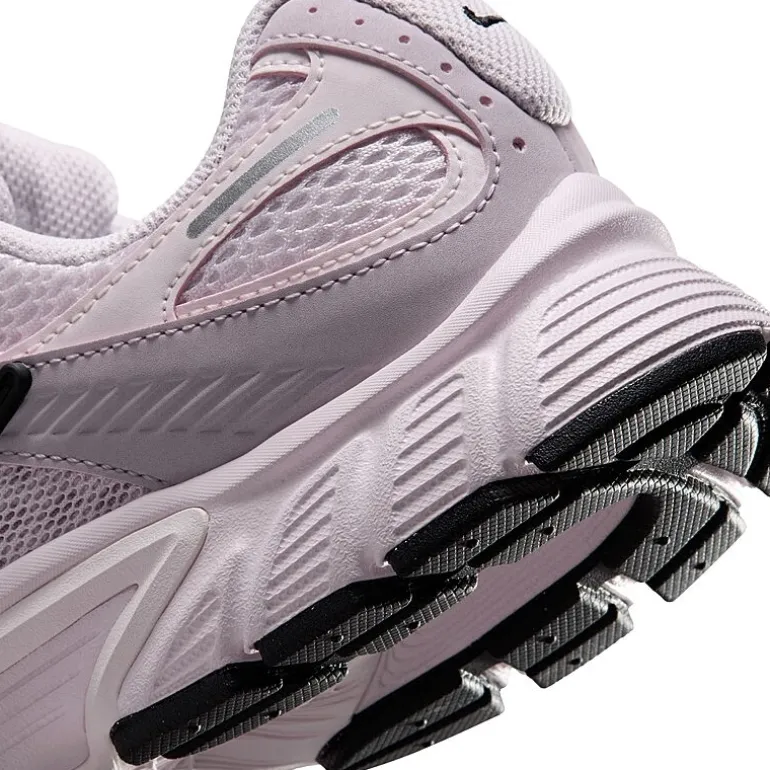 Nike V5 RNR Nubuck Womens Sneakers