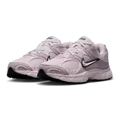 Nike V5 RNR Nubuck Womens Sneakers