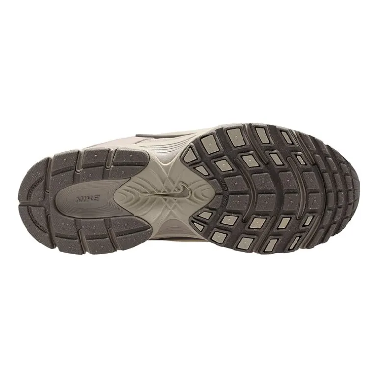 Nike V5 RNR Suede Womens Sneakers