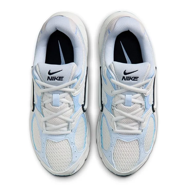 Nike V5 RNR Suede Womens Sneakers
