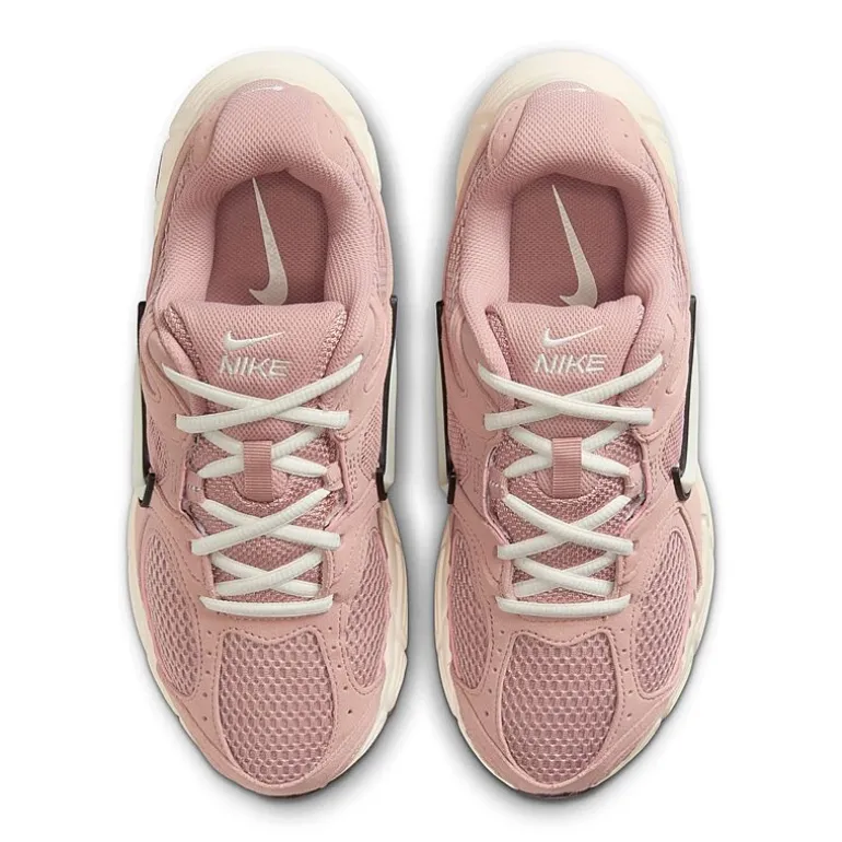 Nike V5 RNR Suede Womens Sneakers