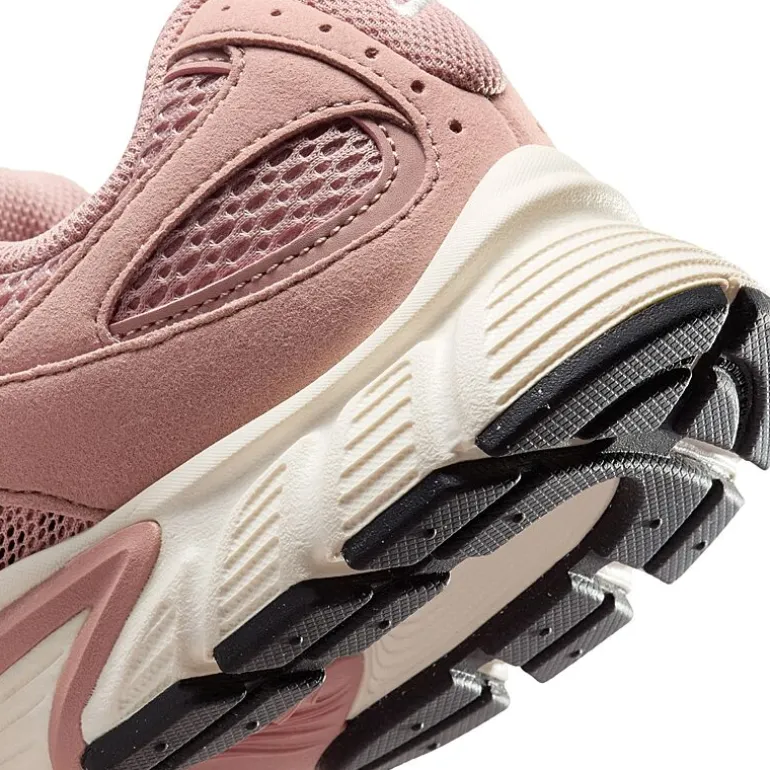 Nike V5 RNR Suede Womens Sneakers